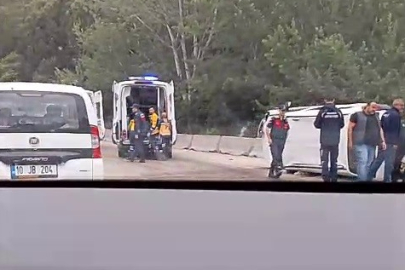 Bursa'da kontrolden çıkan otomobil takla attı