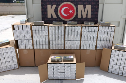 Şüphe üzerine durdurulan araçta binlerce makaron ele geçirildi