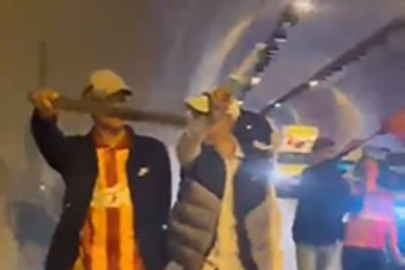 Şampiyonluk kutlamasına döner bıçaklarıyla katıldılar