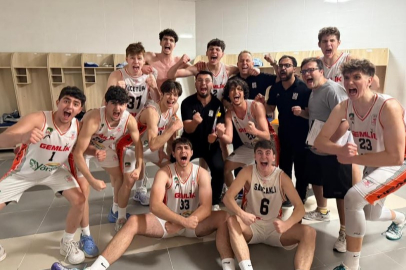 Gemlik Basketbol  adını finale yazdırdı