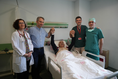 Dünyada 3. Vaka: Moyamoya hastasına açık kalp ameliyatı