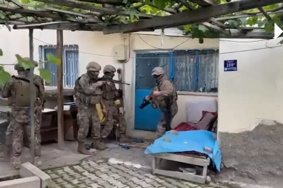 130 polisle eş zamanlı uyuşturucu operasyonu