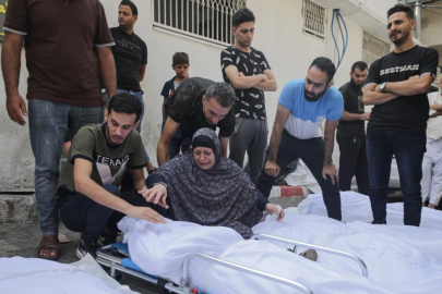 Gazze'de can kaybı 54 bin 418'e yükseldi