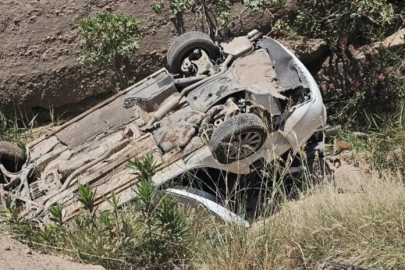 Otomobil şarampole yuvarlandı: 1 ölü, 3 yaralı