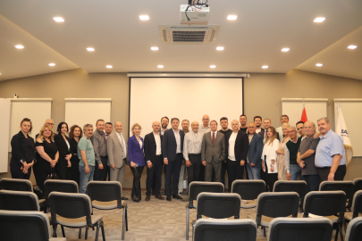 BALKANTÜRKSİAD’da stresle baş etmenin yolları anlatıldı