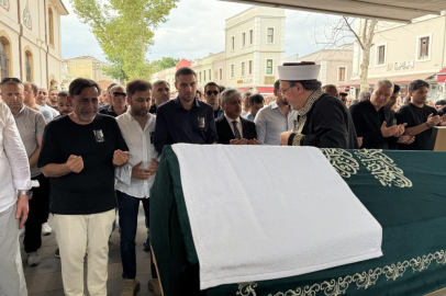 Sabri Ugan, memleketi Sakarya'da toprağa verildi