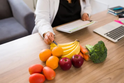 Beslenme uzmanından zayıflama uyarısı: Bilinçsiz diyet sağlığınızı bozabilir