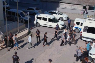 Göçmen kaçakçılığı denetiminde  572 göçmen yakalandı