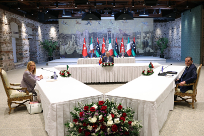 İstanbul'da Türkiye-İtalya ve Libya arasında üçlü zirve