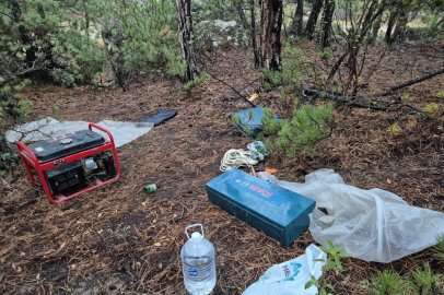 Kaçak kazı yaparken suçüstü yakalandılar