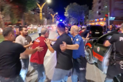 Eski koca restoran basıp dehşet saçtı: 4 kişi yaralandı