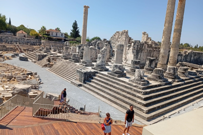 Apollon Tapınağı, gece müzeciliğine açıldı