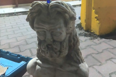 Bursa'da Roma ve Bizans dönemine ait heykeller ele geçirildi