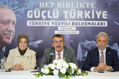 "Huzurlu ve barış içinde bir Türkiye hayali için müfredatımızı revize ettik"
