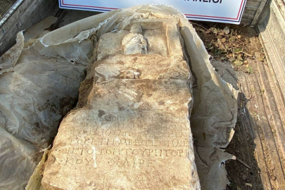 1.900 yıllık mezar taşını satmaya çalışan şüpheli yakalandı