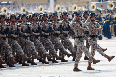 Çin, Zafer Günü'nü askeri törenle kutladı