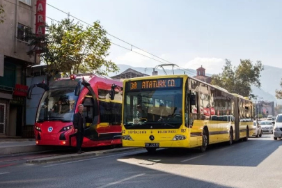 Bursa'da okullar açılıyor, toplu ulaşım hazır