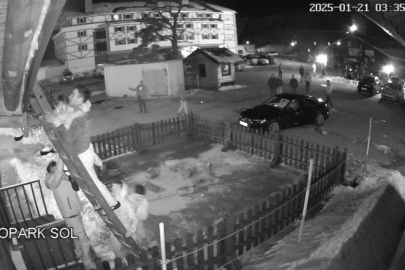 Grand Kartal Otel yangınının ölüm kalım savaşı kamerada