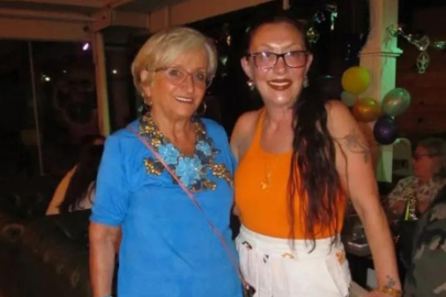 Sanatçı Güllü balkondan düşerek hayatını kaybetti