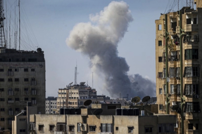 İsrail, Trump’ın çağrısına rağmen Gazze’yi vurdu: 57 Filistinli hayatını kaybetti