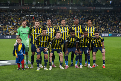 Fenerbahçe'de 12 futbolcu milli mesaide