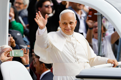 Papa 14’üncü Leo’nun ilk yurt dışı ziyareti Türkiye’ye