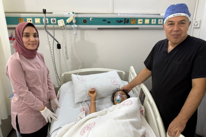 Yuttuğu toplu iğne akciğerine saplandı