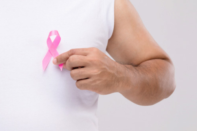 "Erkeklerde de meme kanseri görülebilir"