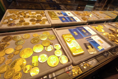 Ons altın ilk kez 4 bin doları aştı