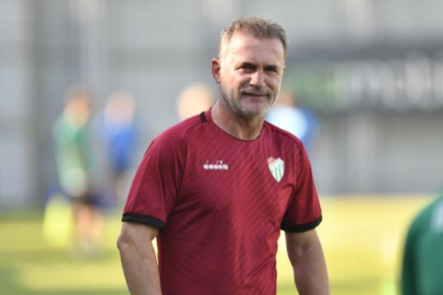 Timsah’ta Tahsin  Tam 'tamam'