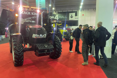 Modifiye traktörler Bursa Tarım Fuarı'nın ilgi odağı oldu