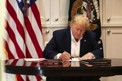 ABD, Çin'e yüzde 100 ek gümrük vergisi uygulayacak