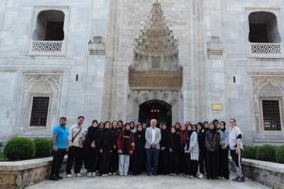 Yıldırımlı gençlerden tarihi yolculuk