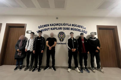 Düğün aracı süsü verilen otomobilden 5 kaçak göçmen çıktı