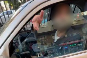 Ters yönden girdi, söyledikleri pes dedirtti