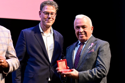 Nilüfer Belediyesi’nin “Dayanışma Sofrası”na Milano’dan ödül