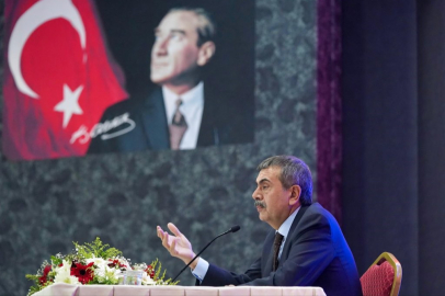 Bakan Tekin: "Kayıtlara merkezi sınırlama geliyor"