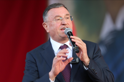 Lütfü Savaş, Özgür Özel hakkında suç duyurusunda bulundu