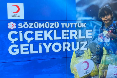 "Gazze'ye elimizde çiçeklerle girmek istiyoruz"