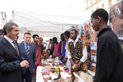 "İmam hatip okullarını uluslararası bir marka haline getirelim"