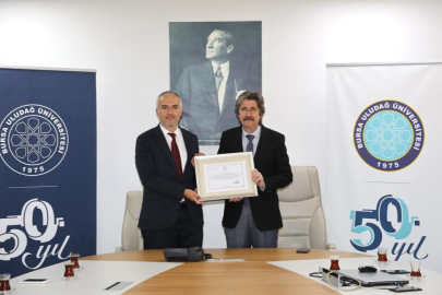 İl Sağlık Müdürlüğü’nden BUÜ’ye özel sertifika