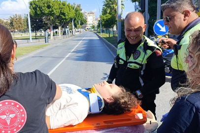 Kaza geçiren genç kızdan polise kahvaltı sözü
