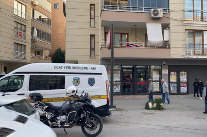Bursa'da eski eşini çalıştığı markette bıçakladı