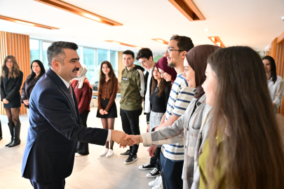 Başkan Yılmaz gençlerle buluştu