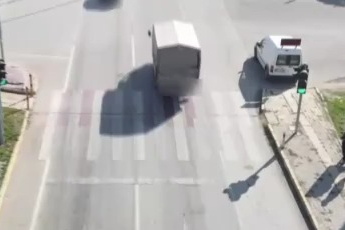 Drift atarken polis dronuna yakalandı