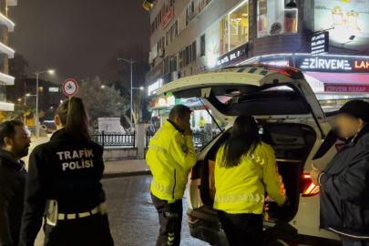 Kendisine çarpan sürücünün alkollü olduğunu sanıp anahtarını aldı
