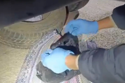 Stepne lastiğinden uyuşturucu çıktı