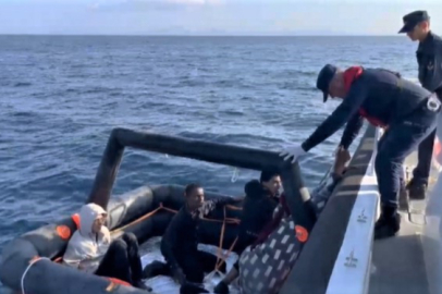 Didim’de 4 düzensiz göçmen kurtarıldı