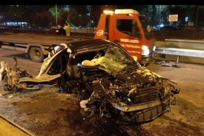 Bursa’da önce direğe ardından minibüse çarparak savruldu: 6 yaralı