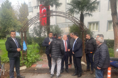 Başkan Bozbey'den şehit binbaşının ailesine taziye ziyareti